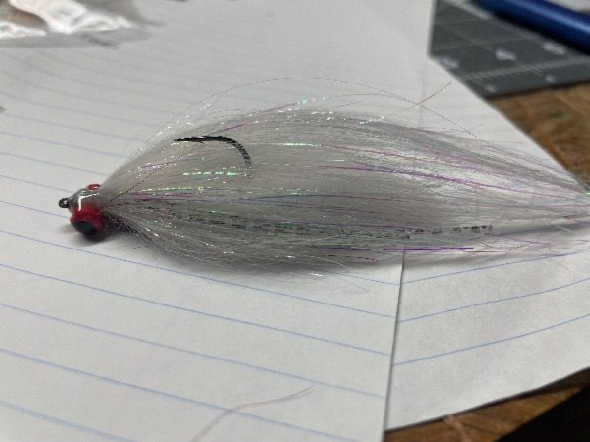 White Streamer fly pattern tied by Brent Jones