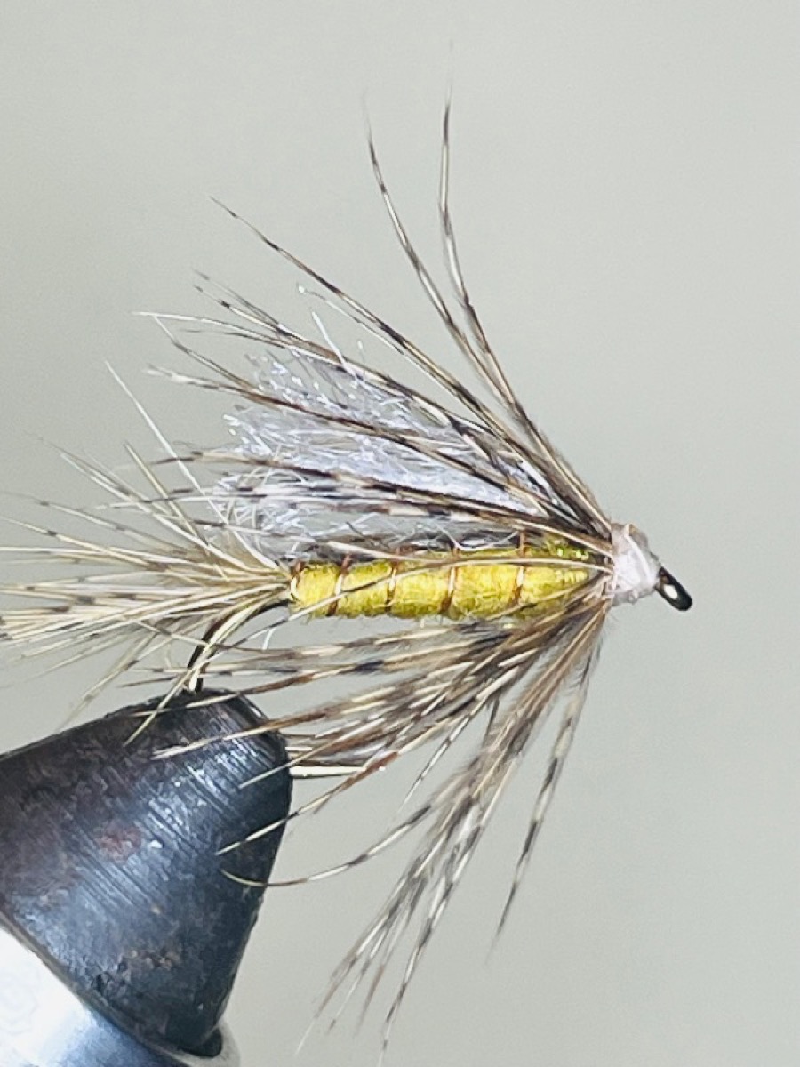Brown Drake (Ephemera simulans) Emerger fly pattern tied by Brent Jones