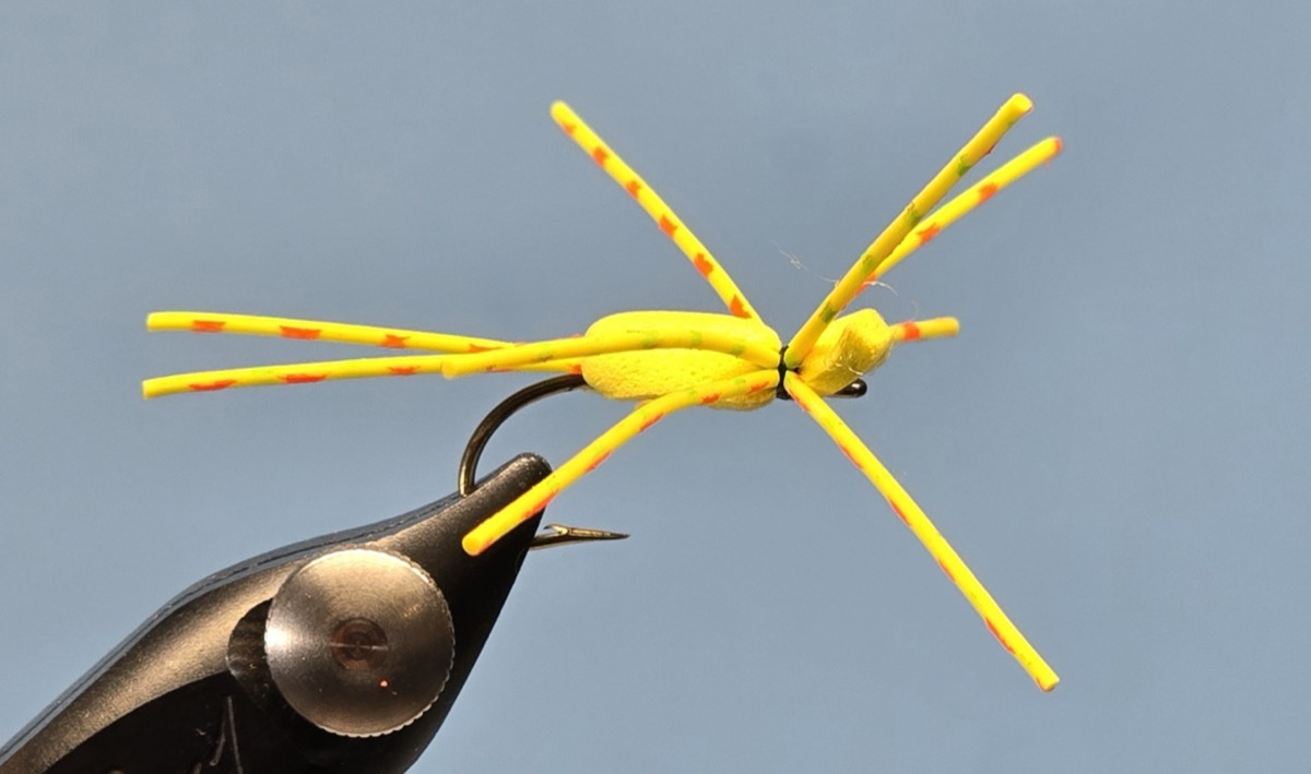 Panfish Crack fly pattern tied by Darrell Olson
