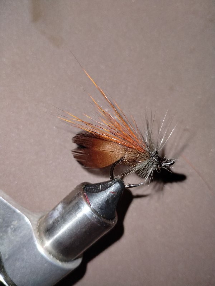 Alabama Paddle Tail fly pattern tied by Shannon Wood