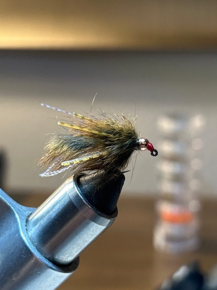Mini Meat Whistle fly pattern tied by Mark Lucas