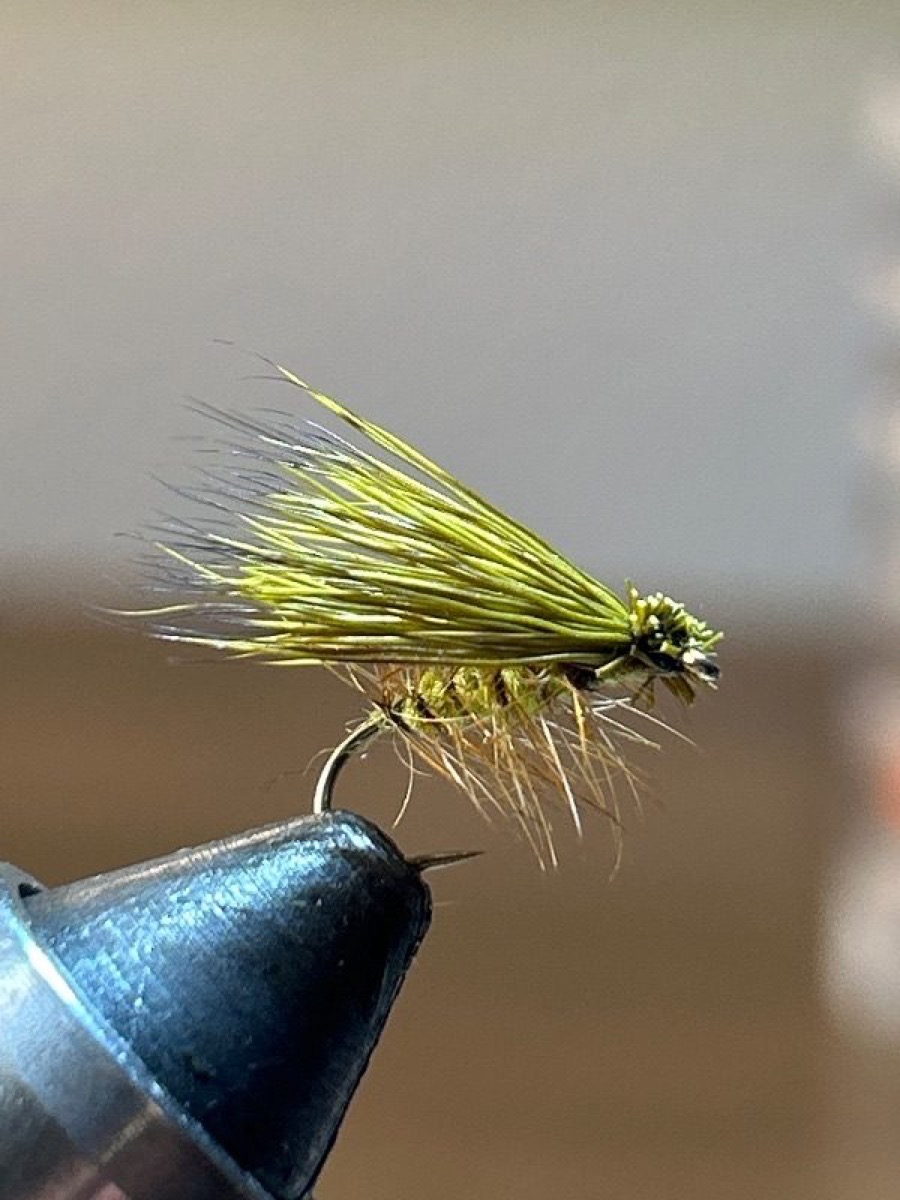 Olive Deer hair caddis fly pattern tied by Mark Lucas