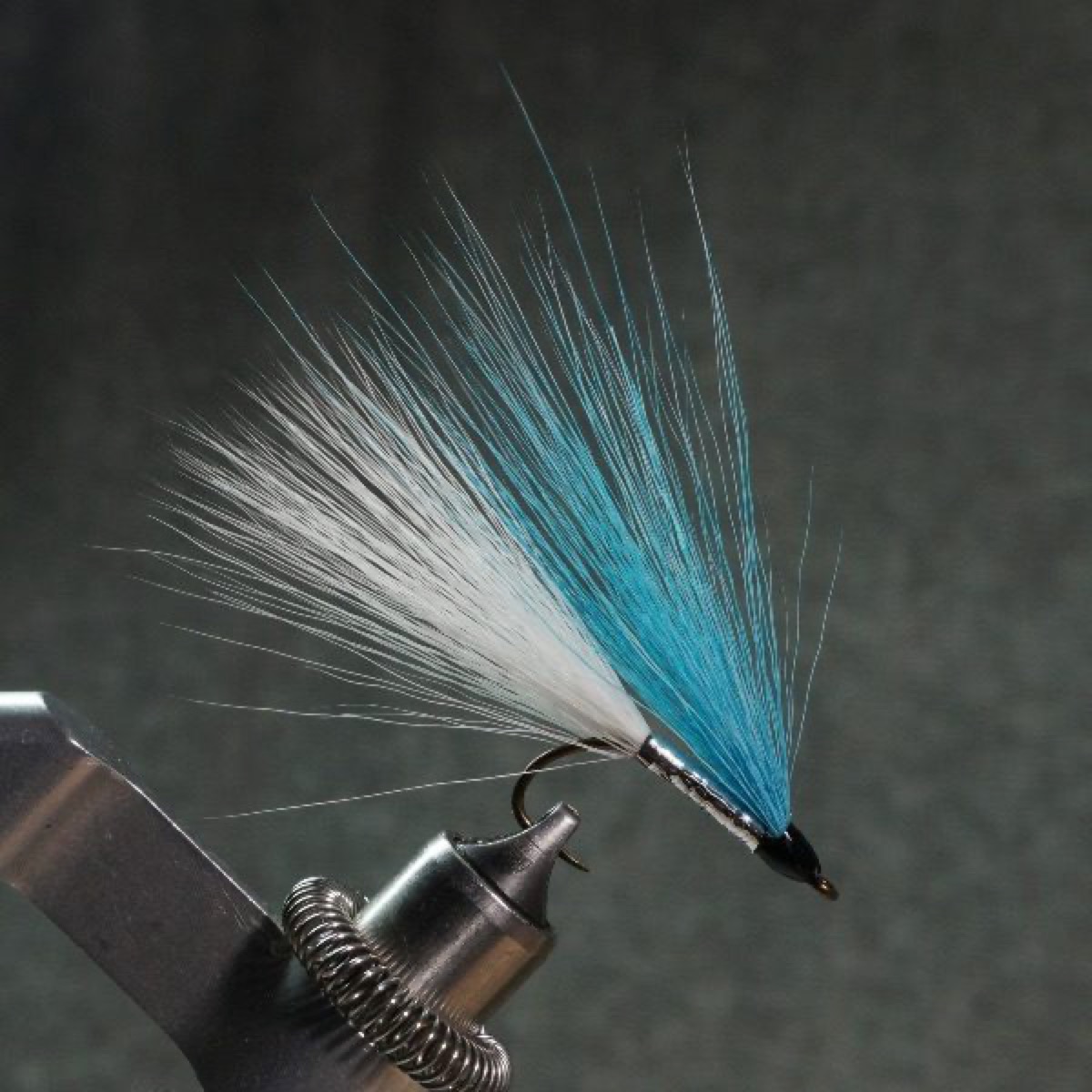 Argentine Blonde fly pattern tied by Christian Andrews