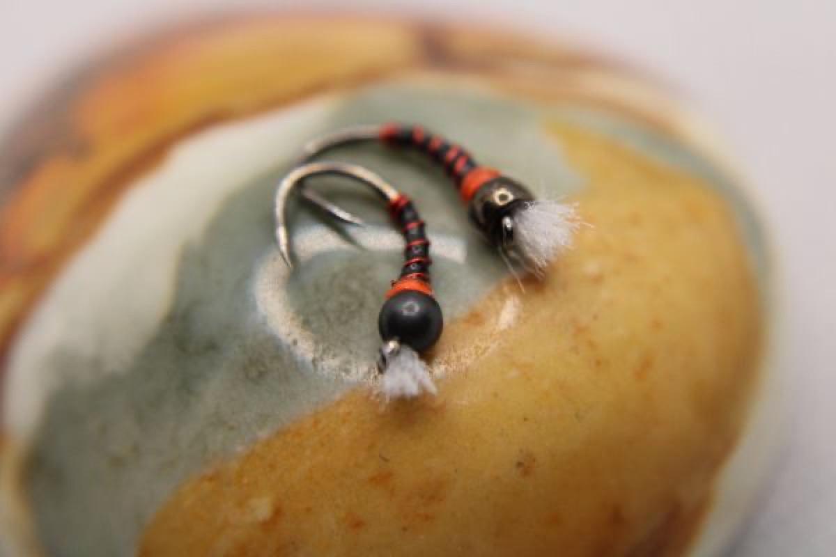Red n Black Hotspot Midge fly pattern tied by Rick Passek
